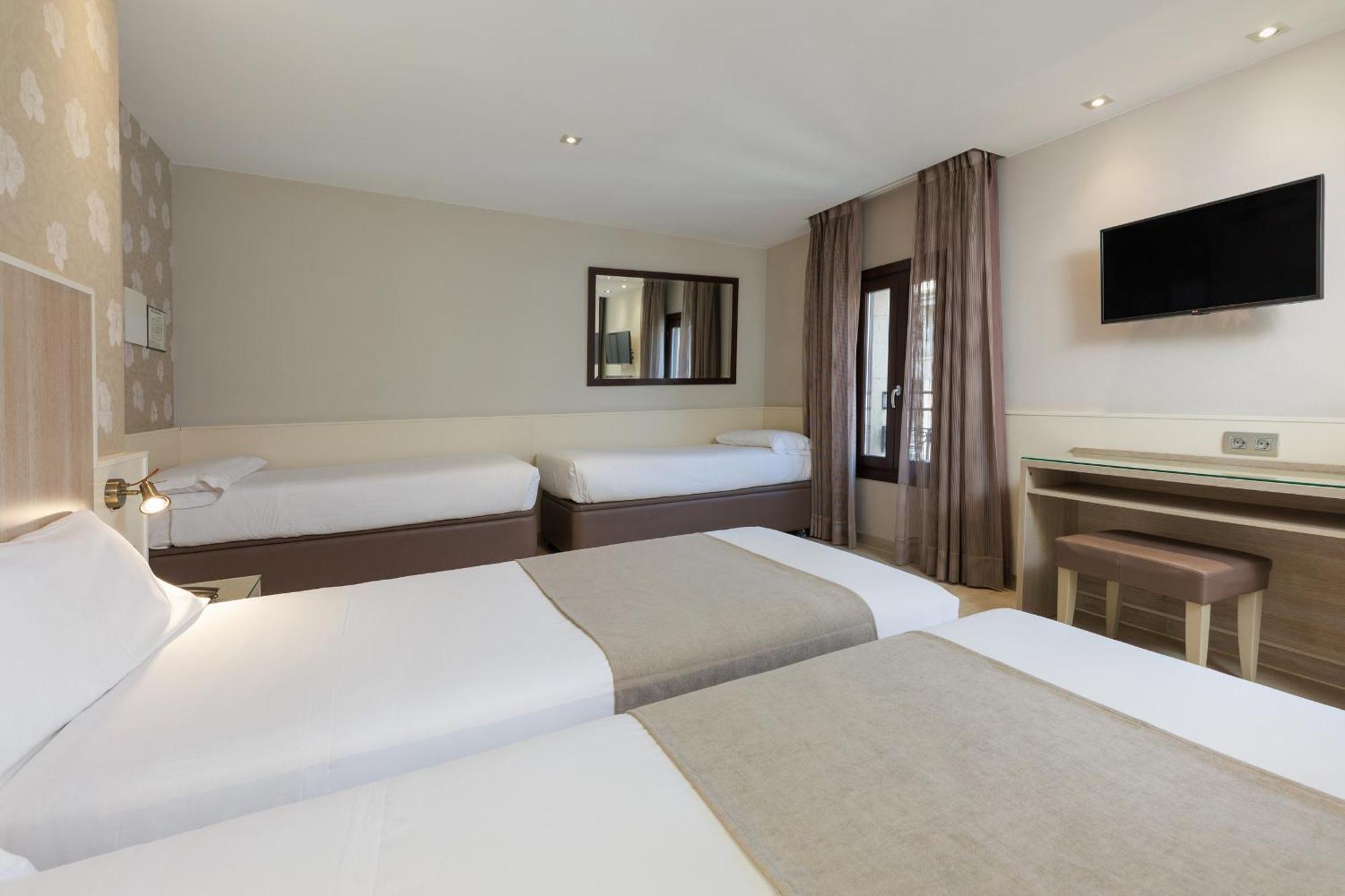 Hotel Santa Marta Barcelona Ngoại thất bức ảnh
