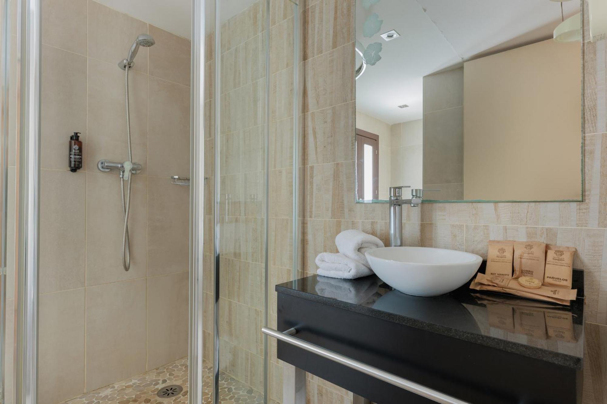 Hotel Santa Marta Barcelona Phòng bức ảnh